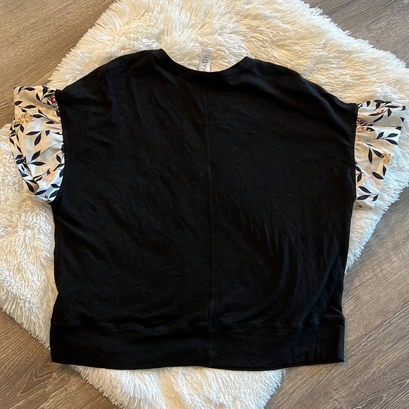 Amadi for Anthropologie Top - Size Small - Picture 5 of 5